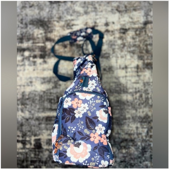 ⭐ Sarah Wells Lizzy Bag | Floral | SKU #16418 ⭐ - Picture 13 of 15